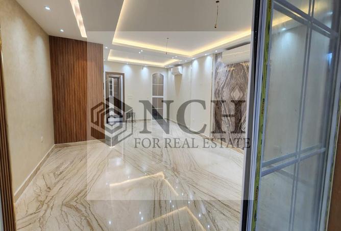 7983648 - Property Image 2