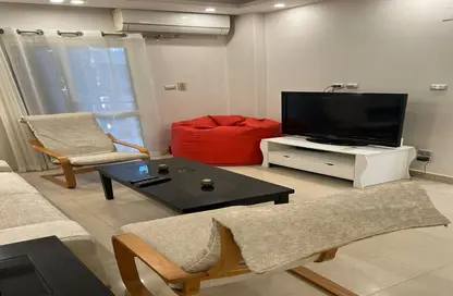 Apartment - 2 Bedrooms - 2 Bathrooms for rent in Degla - Hay El Maadi - Cairo