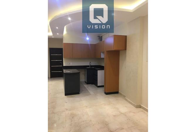 8120829 - Property Image 3
