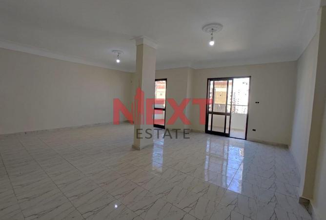8108327 - Property Main Image