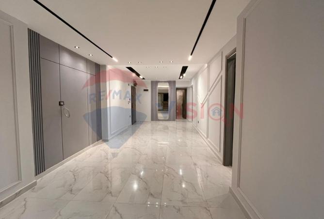 8366647 - الصورة الرئيسية للعقار