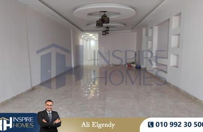 Apartment - 3 Bedrooms - 2 Bathrooms for rent in Zaki Ragab St. - Smouha - Hay Sharq - Alexandria