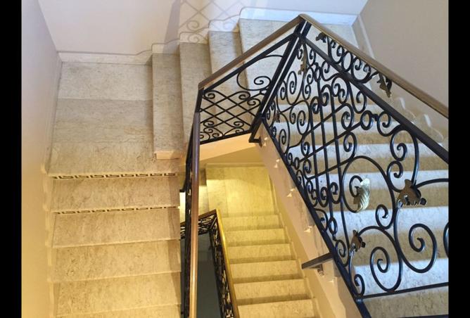 8254942 - Property Image 2