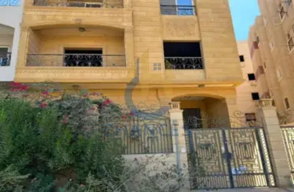 شقة - 3 غرف نوم - 3 حمامات للبيع في فيلدج جيت - المستثمرين الجنوبية - مدينة القاهرة الجديدة - القاهرة