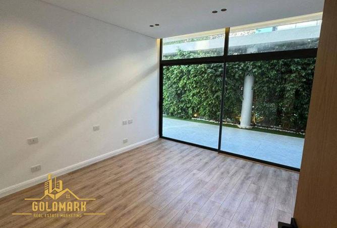 8269641 - Property Image 2