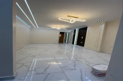 Apartment - 2 Bedrooms - 2 Bathrooms for sale in Hadayek El Ahram - Giza
