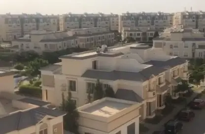 Penthouse - 3 Bedrooms - 2 Bathrooms for sale in Mountain View Hyde Park - 5th Settlement Compounds - The 5th Settlement - New Cairo City - Cairo