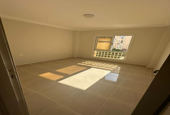 7987377 - Property Image 2