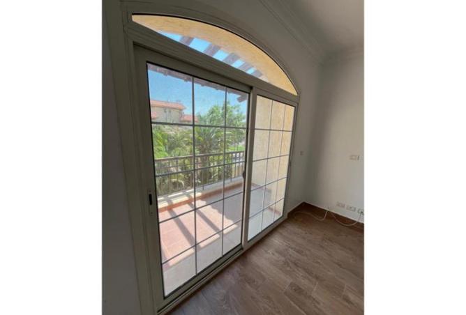 8075808 - Property Image 3