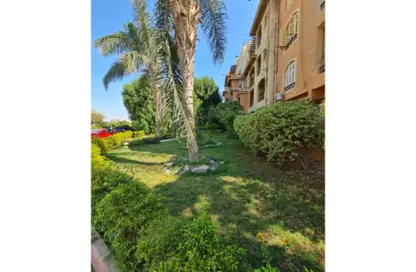 Apartment - 3 Bedrooms - 3 Bathrooms for sale in Green Residence 1 - 7th District - Sheikh Zayed City - Giza