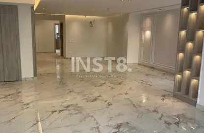 iVilla - 3 Bedrooms - 2 Bathrooms for rent in Mountain View Hyde Park - 5th Settlement Compounds - The 5th Settlement - New Cairo City - Cairo