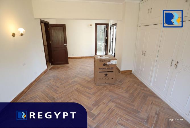 8265211 - Property Image 2