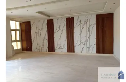 Apartment - 3 Bedrooms - 2 Bathrooms for sale in El Yasmeen 2 - El Yasmeen - New Cairo City - Cairo Apartment - 3 Bedrooms - 2 Bathrooms for sale in El Yasmeen 2 - El Yasmeen - New Cairo City - Cairo