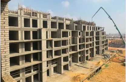 Apartment - 2 Bedrooms - 2 Bathrooms for sale in AlKarma Kay - Sheikh Zayed Compounds - Sheikh Zayed City - Giza