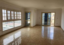 Apartment - 3 bedrooms - 3 bathrooms for للبيع in Ahmed Allam St. - Sporting - Hay Sharq - Alexandria