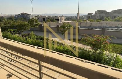 Apartment - 3 Bedrooms - 3 Bathrooms for sale in New Giza - Cairo Alexandria Desert Road - 6 October City - Giza