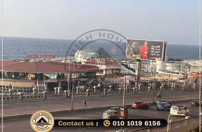 Apartment - 3 Bedrooms - 2 Bathrooms for rent in Al Geish Road - Roushdy - Hay Sharq - Alexandria