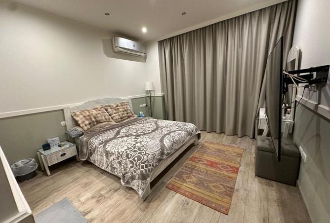 8310933 - Property Image 3