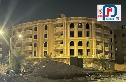 بناية كاملة - استوديو - 8 حمامات للبيع في مدينة 6 أكتوبر - الجيزة