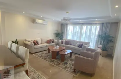 Apartment - 3 Bedrooms - 3 Bathrooms for sale in Wadi Degla St. - 3rd Sector - Zahraa El Maadi - Hay El Maadi - Cairo