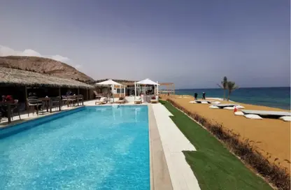 شاليه - 2 غرف نوم - 2 حمامات للبيع في جبال السخنة - العين السخنة - السويس