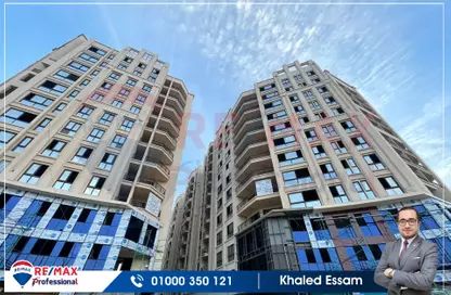 Apartment - 3 Bedrooms - 2 Bathrooms for sale in Al Shohada Square St. - Smouha - Hay Sharq - Alexandria