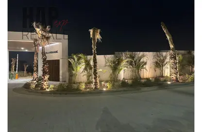شقة - 3 غرف نوم - 3 حمامات للبيع في سوان ليك غرب - كمبوندات 6 أكتوبر - مدينة 6 أكتوبر - الجيزة