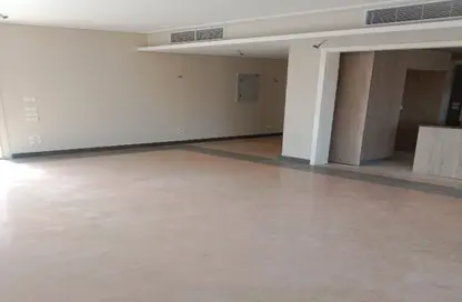 Apartment - 2 Bedrooms - 3 Bathrooms for sale in New Giza - Cairo Alexandria Desert Road - 6 October City - Giza