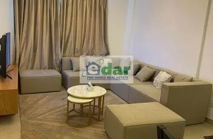 شقة - 2 غرف نوم - 2 حمامات للايجار في فيفث سكوير - التجمع الخامس - مدينة القاهرة الجديدة - القاهرة