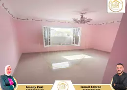 شقة - 3 غرف نوم - 2 حمامات للبيع في محرم بك - حي وسط - الاسكندرية