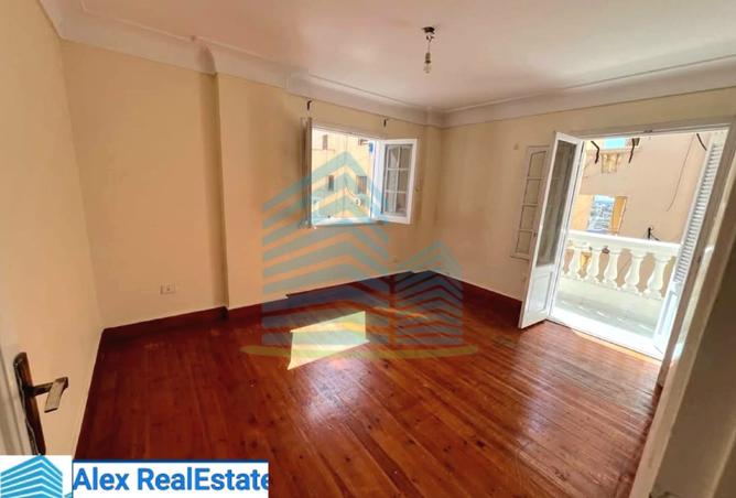 8147786 - Property Main Image