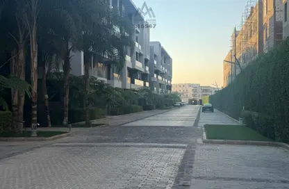 شقة - 3 غرف نوم - 2 حمامات للبيع في باتيو كازا - الباتيو - كمبوندات الشروق - مدينة الشروق - القاهرة