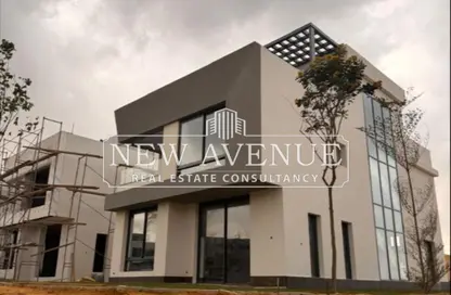 Townhouse - 4 Bedrooms - 4 Bathrooms for sale in Eastshire compound - 5th Settlement Compounds - The 5th Settlement - New Cairo City - Cairo