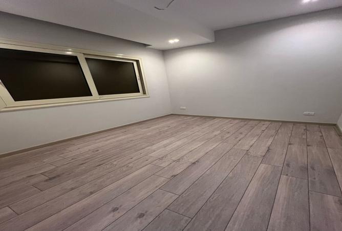 8348958 - Property Image 2