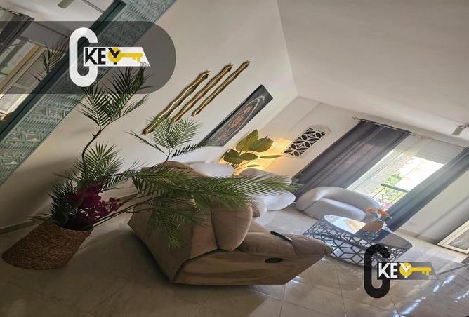 8389041 - Property Image 2