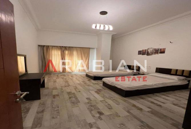 8047577 - Property Image 2