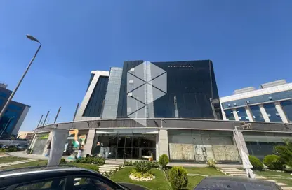 Office Space - Studio - 2 Bathrooms for rent in One Ninety Mall - South Teseen St. - The 5th Settlement - New Cairo City - Cairo