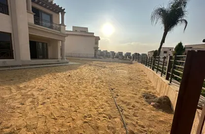 Townhouse - 3 Bedrooms - 4 Bathrooms for sale in Madinaty - Cairo