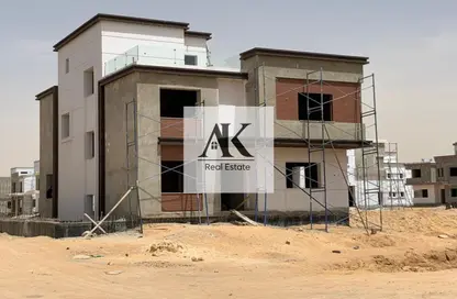 Townhouse - 5 Bedrooms - 4 Bathrooms for sale in Azzar - 5th Settlement Compounds - The 5th Settlement - New Cairo City - Cairo