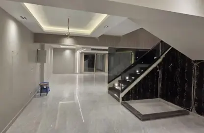 Duplex - 3 Bedrooms - 3 Bathrooms for sale in El Yasmeen 6 - El Yasmeen - New Cairo City - Cairo