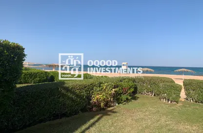 Twin House - 3 Bedrooms - 5 Bathrooms for sale in La Vista 3 - La Vista - Al Ain Al Sokhna - Suez