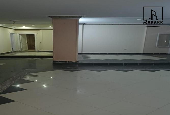 8470684 - Property Image 3