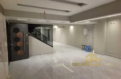 دوبلكس - 3 غرف نوم - 3 حمامات للبيع في الياسمين 6 - الياسمين - مدينة القاهرة الجديدة - القاهرة