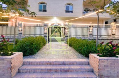 Apartment - 3 Bedrooms - 2 Bathrooms for rent in 7th District - Sheikh Zayed City - Giza