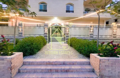 Apartment - 3 Bedrooms - 2 Bathrooms for rent in 7th District - Sheikh Zayed City - Giza