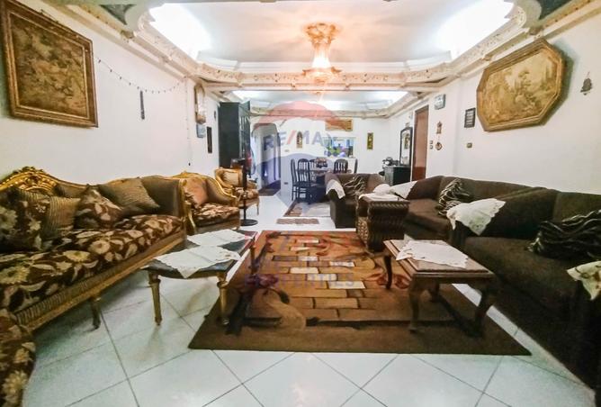 8083097 - Property Image 2