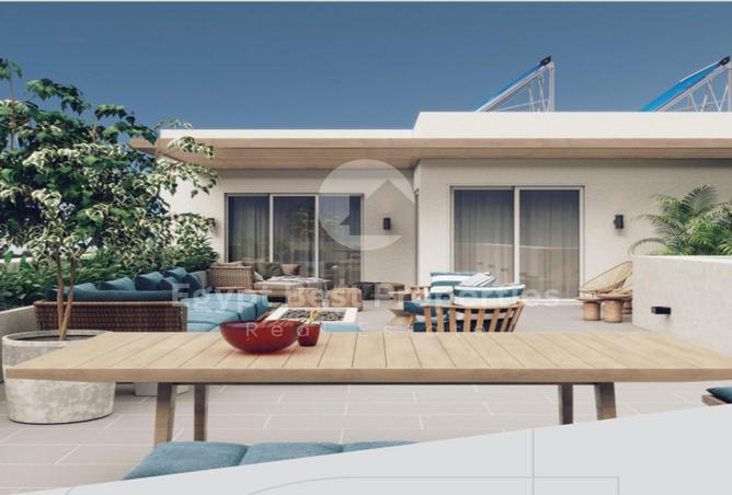 7977812 - Property Image 2