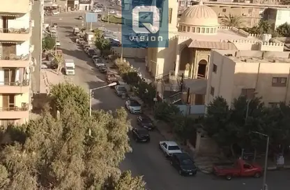 Apartment - 4 Bedrooms - 2 Bathrooms for sale in Al Nafoura St. - Al Hadaba Al Olya - Mokattam - Cairo