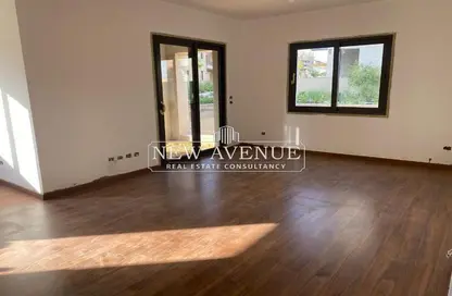 Apartment - 2 Bedrooms - 3 Bathrooms for sale in District 5 Residences - El Katameya Compounds - El Katameya - New Cairo City - Cairo