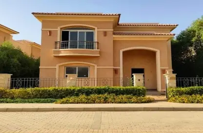 Villa - 6 Bedrooms - 6 Bathrooms for sale in Stone Park - 5th Settlement Compounds - The 5th Settlement - New Cairo City - Cairo